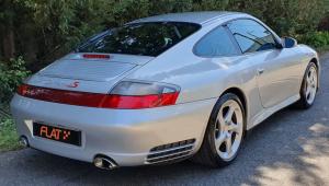photo arrire de porsche 9962134669
