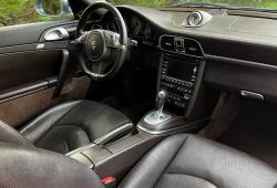photo intrieur de porsche 9972204628