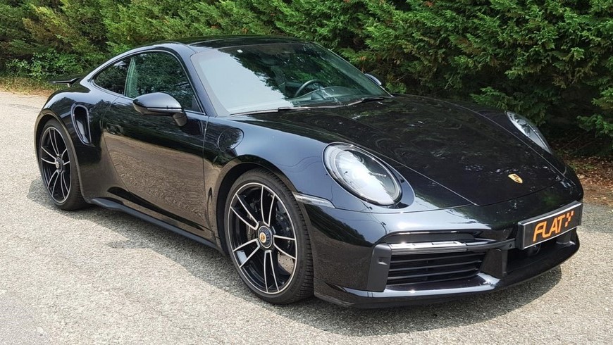 photo avant 911 Turbo S de couleur Noir